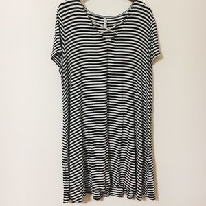 B&W Striped T-Shirt Dress